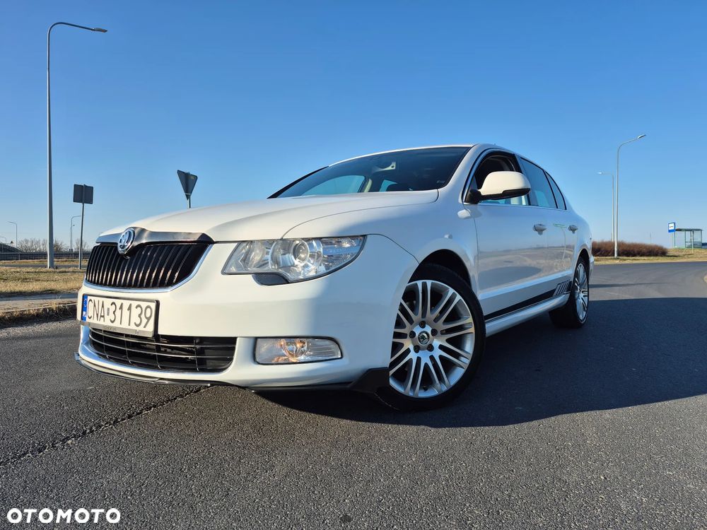 Skoda Superb 2.0 TDI PD Elegance - 2