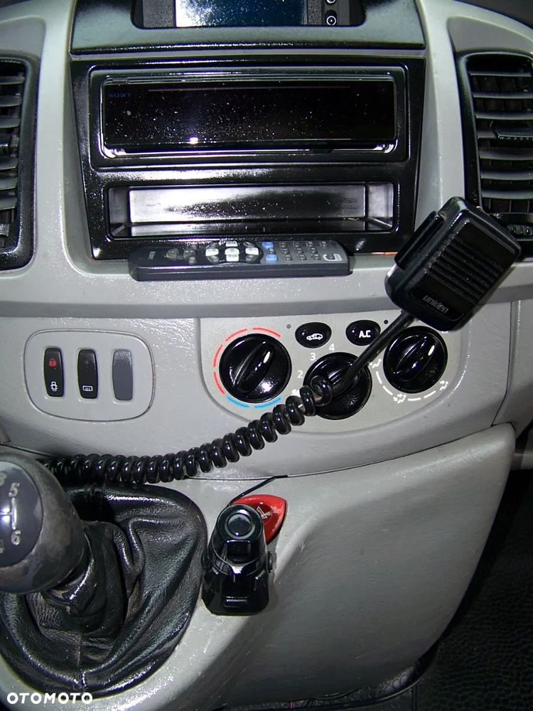 Opel VIVARO - 29