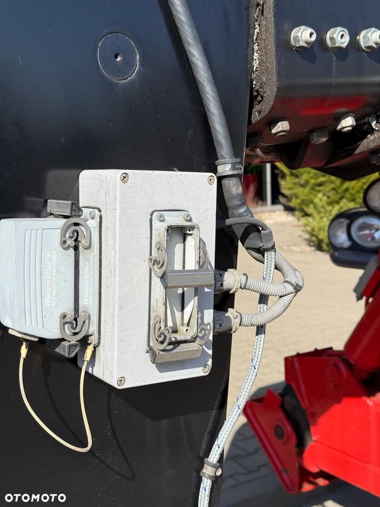 Manitou MRT 2150 PRIVILAGE + - 11