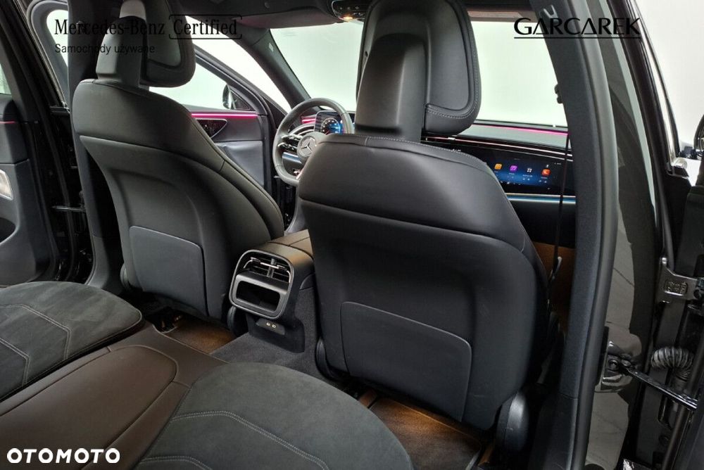 Mercedes-Benz Klasa E - 21