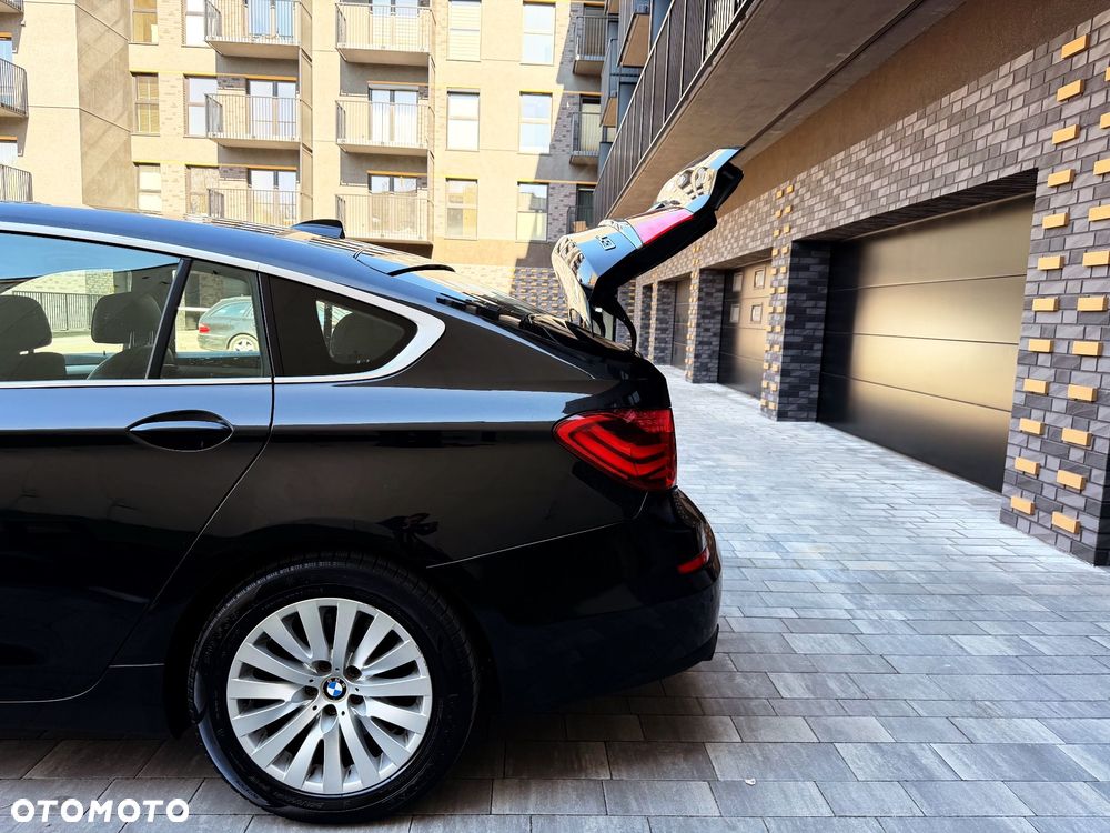 BMW 5GT 530d xDrive - 22