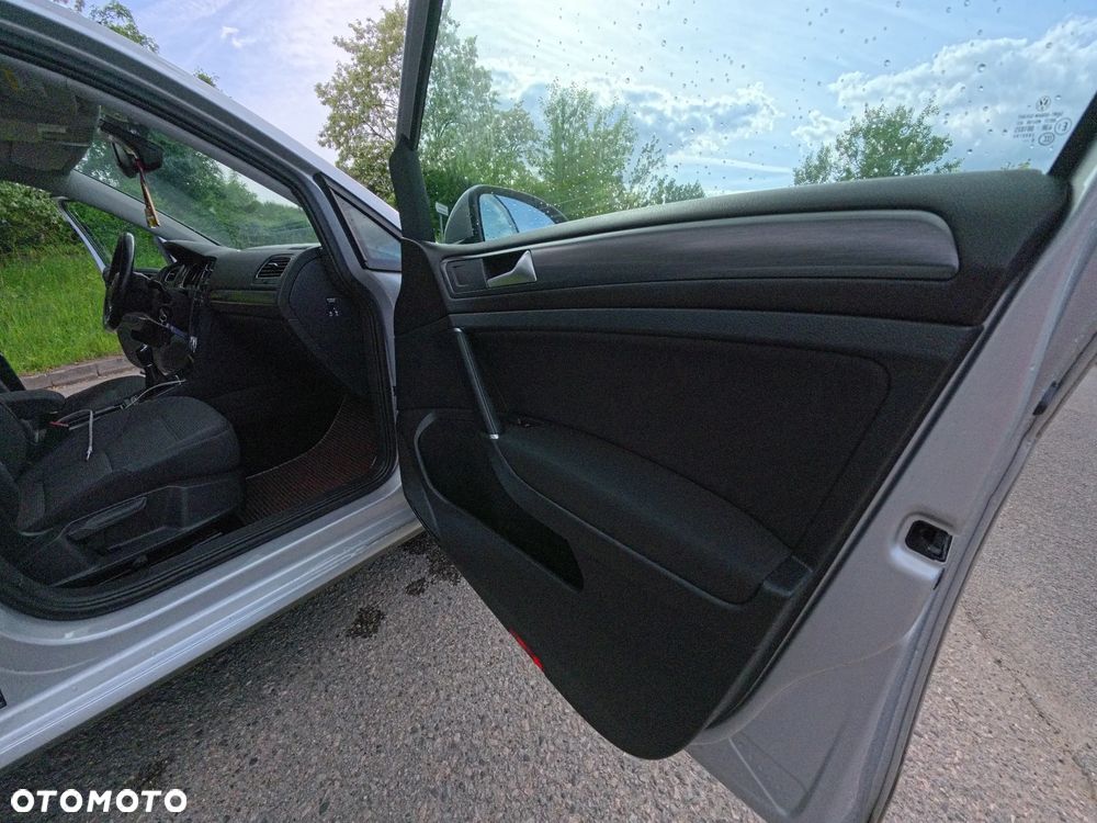 Volkswagen Golf VII 2.0 TDI BMT Comfortline - 32