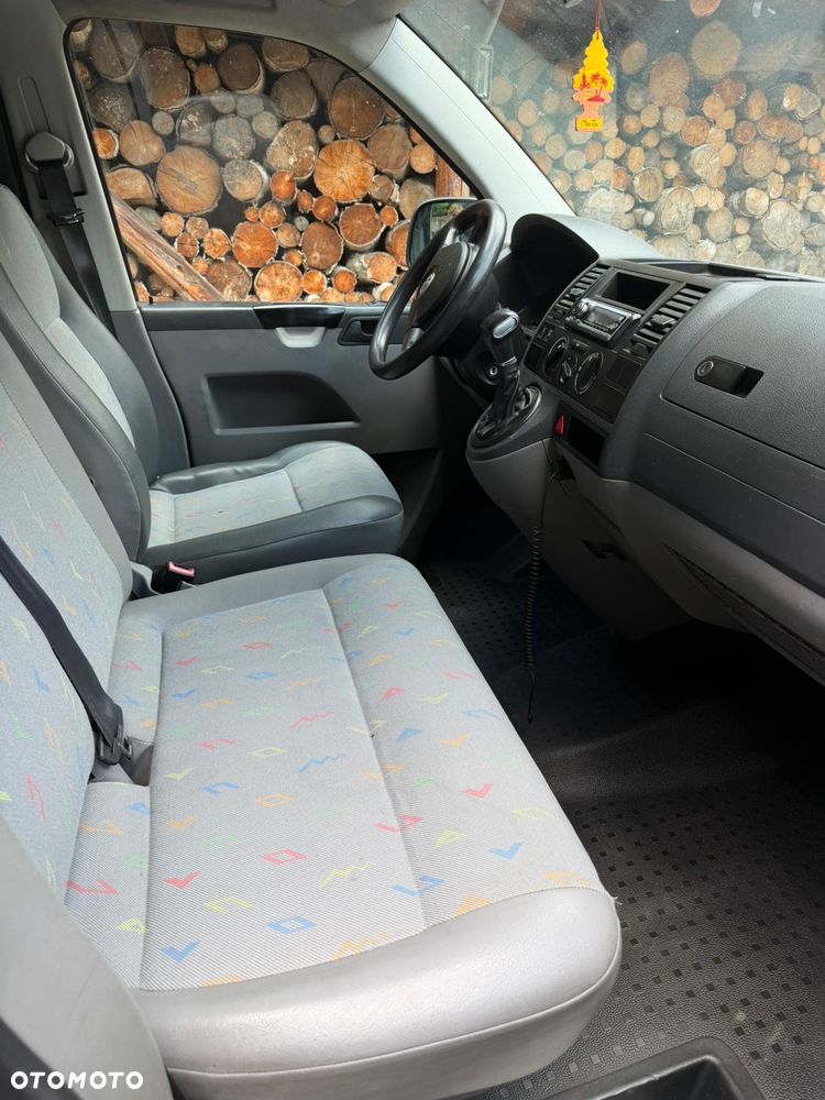 Volkswagen T5 transporter - 8