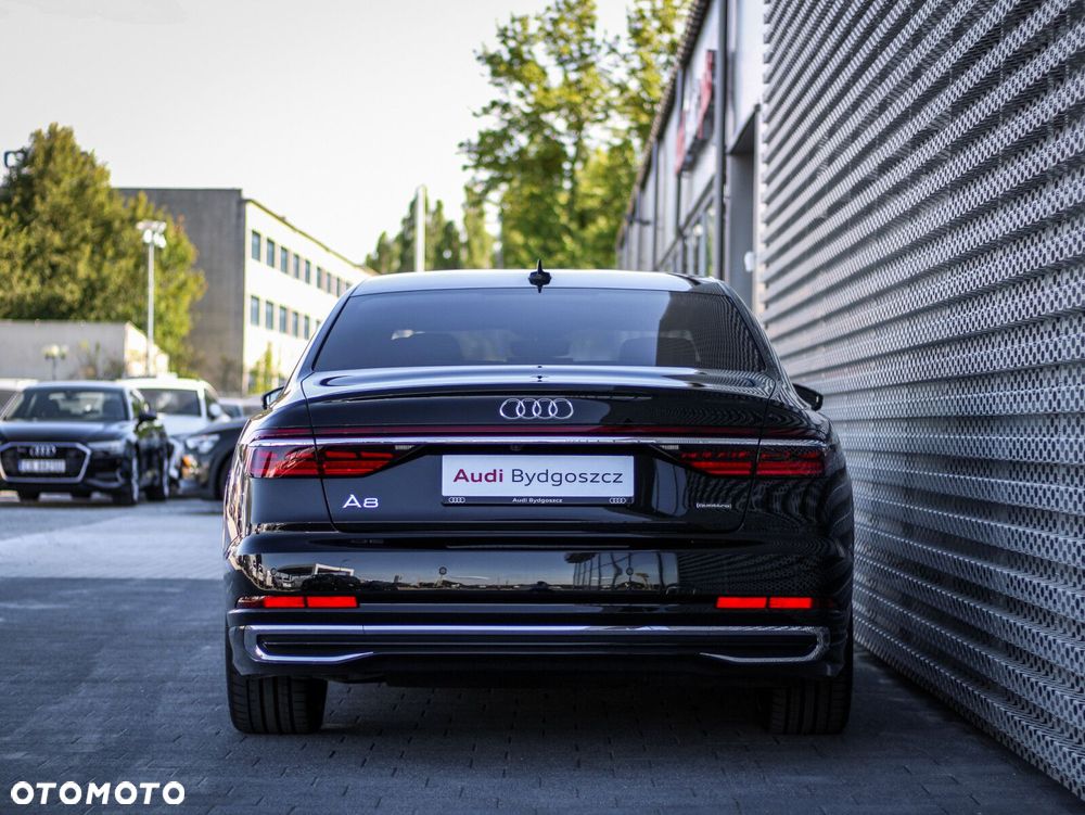 Audi A8 - 5