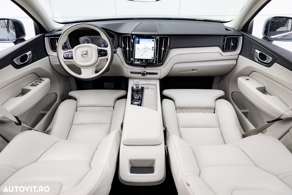 Volvo XC 60 Recharge T6 Twin Engine eAWD Inscription Expression - 18