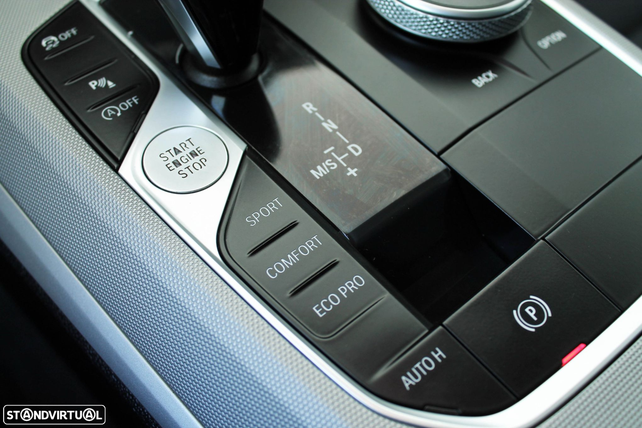 BMW 318 d Touring Auto - 29