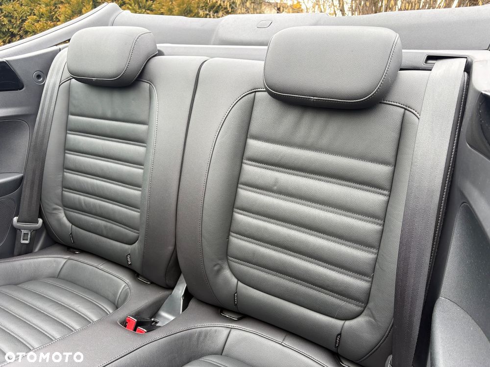 Volkswagen Beetle 1.4 TSI Blue Motion Technologie Design - 34