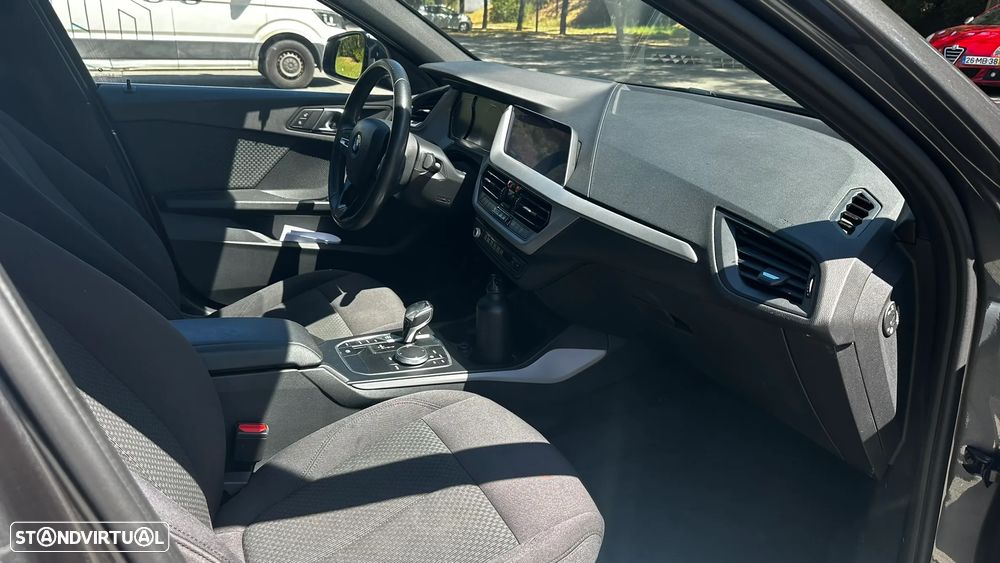 BMW 118 d Aut. Advantage - 4