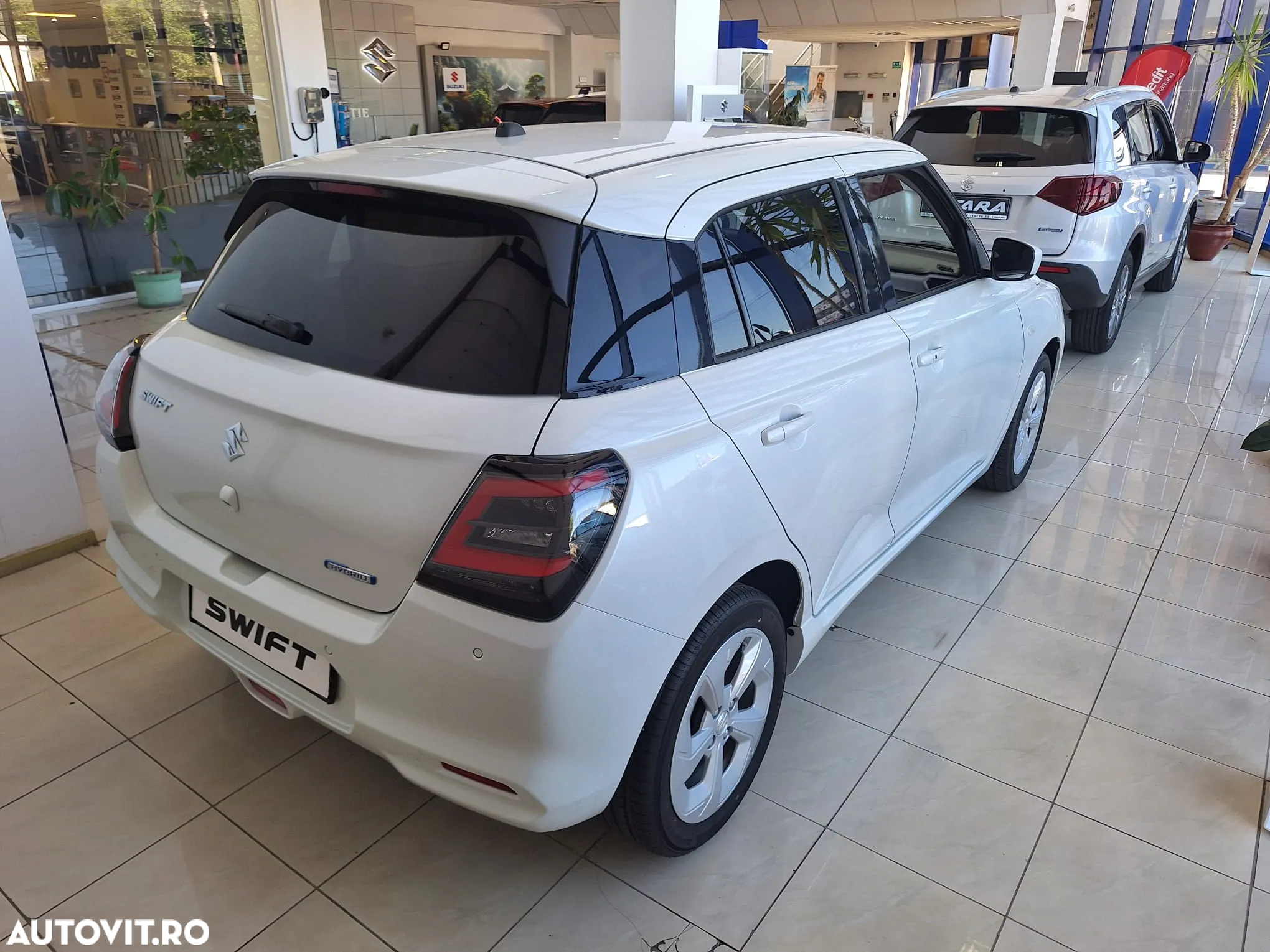 Suzuki Swift 1.2 Dualjet 12V MHEV Passion - 2