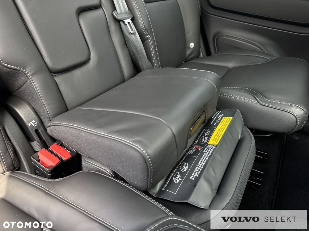 Volvo XC 90 - 16
