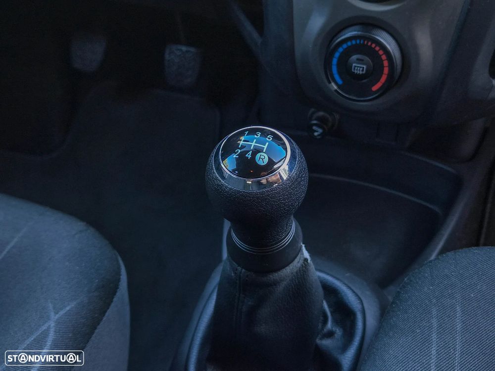 Toyota Yaris 1.0 VVT-i Sol+AC - 14