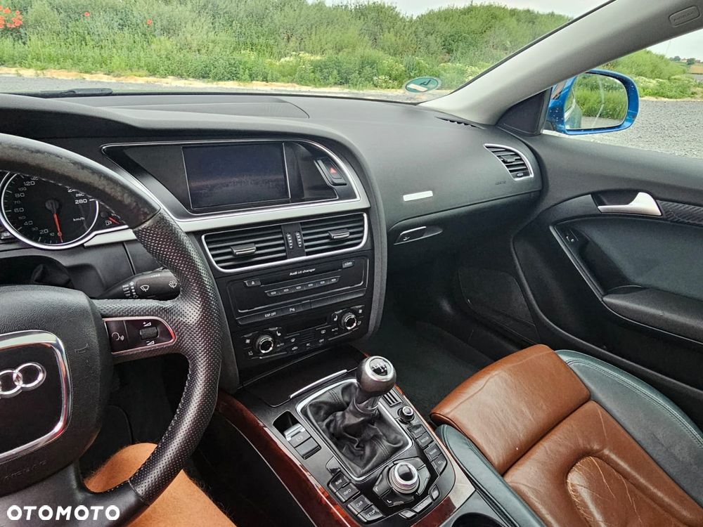Audi A5 Coupé - 8