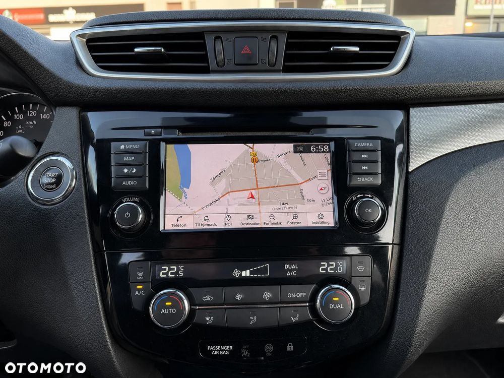Nissan Qashqai 1.3 DIG-T Tekna - 18