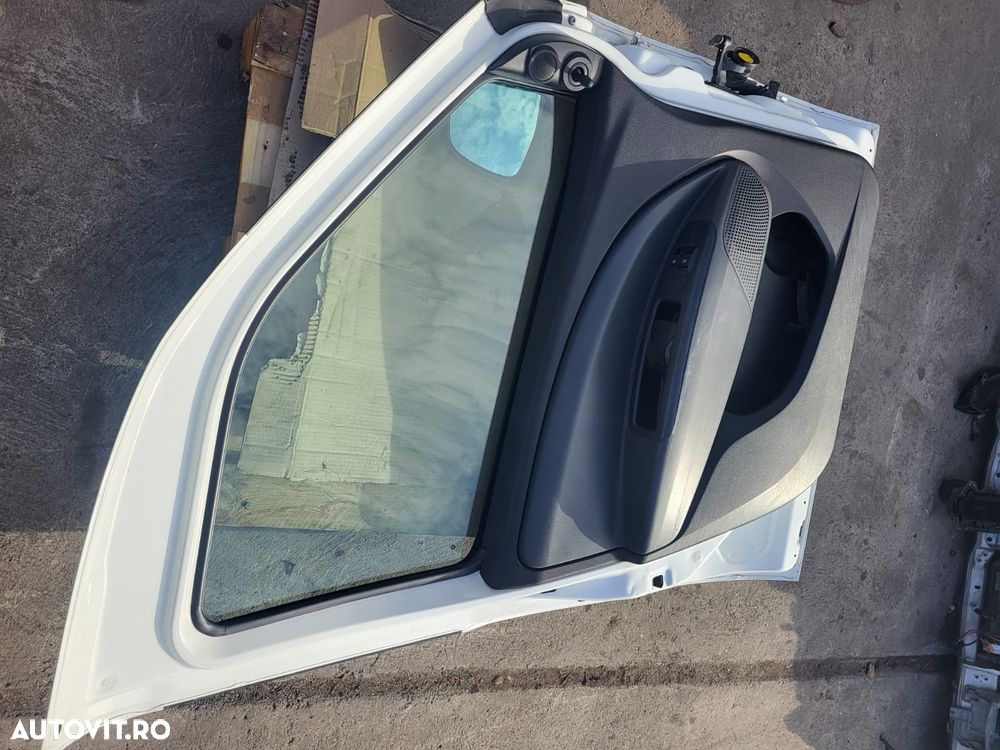 Vindem usa stanga fata  complecta fara oglinda pentru Fiat Doblo 2014 - 7