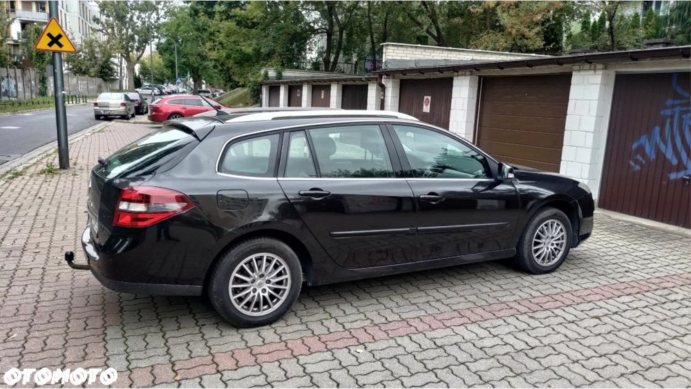 Renault Laguna dCi 110 FAP Dynamique - 6