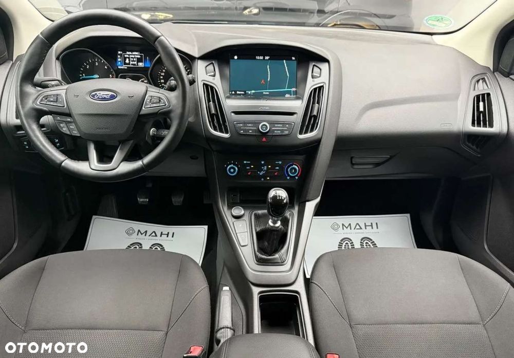 Ford Focus 2.0 TDCi Titanium ASS - 20