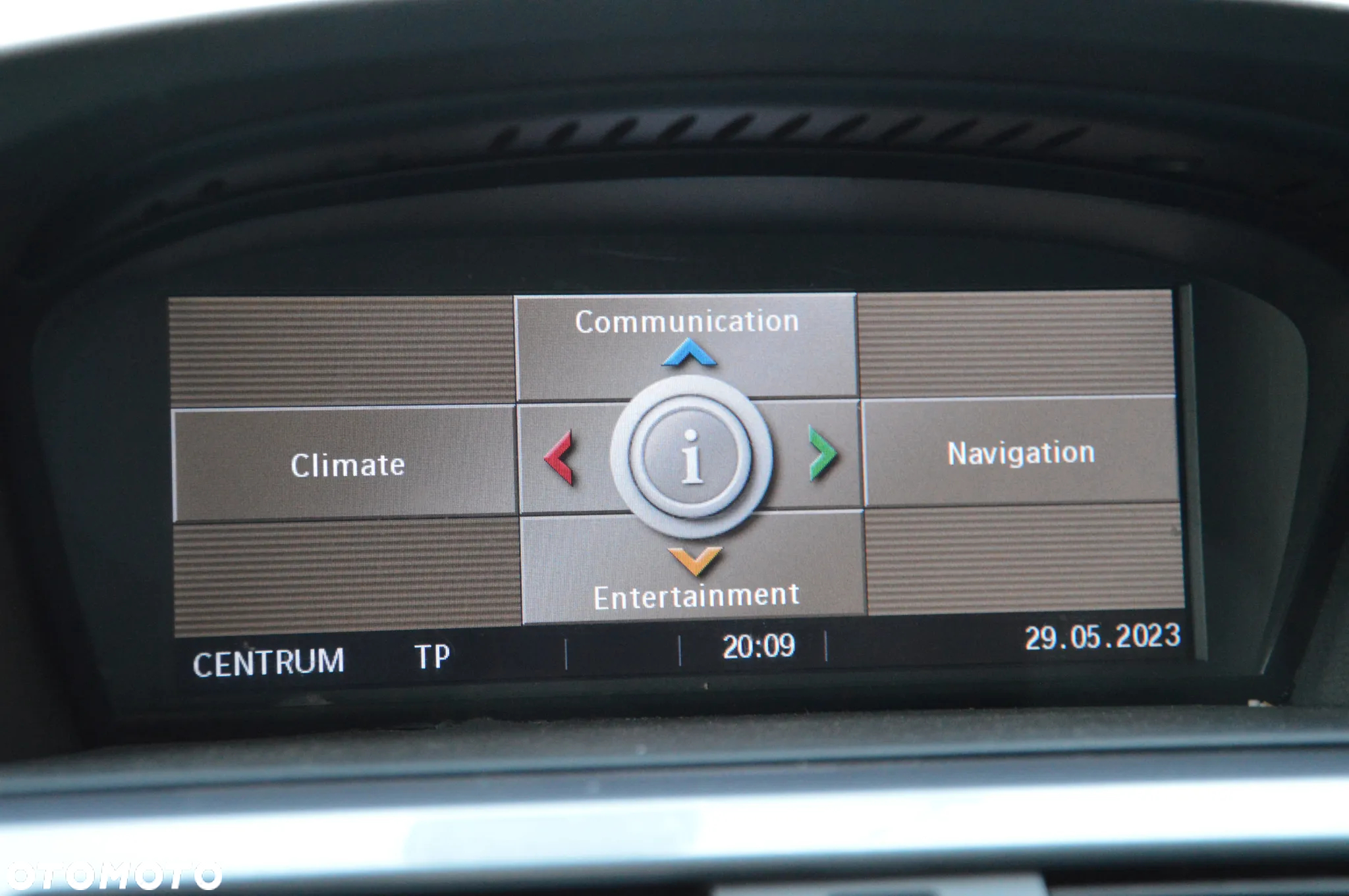 BMW Seria 5 525d Touring Edition Exclusive - 32