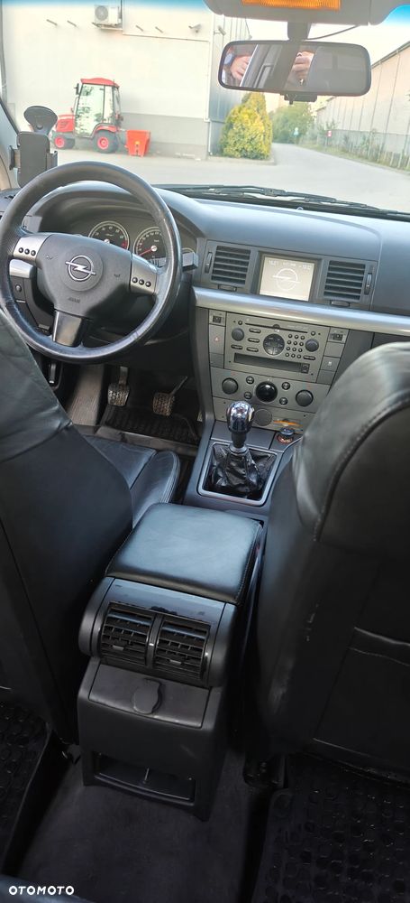 Opel Vectra 3.2 Sport - 13