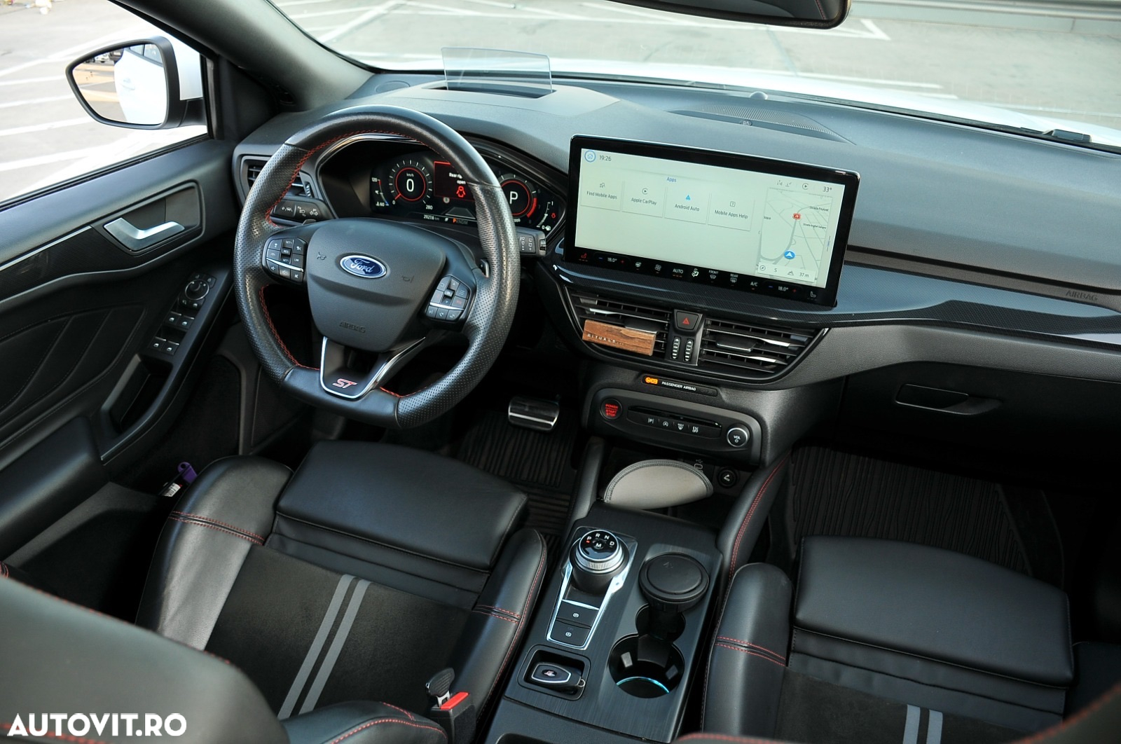 Ford Focus 2.3 Ecoboost ST X - 11
