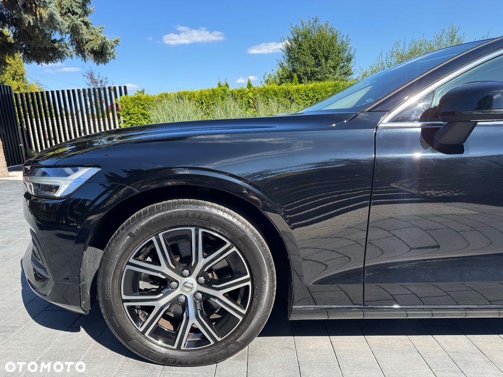 Volvo V60 B4 B Core - 31