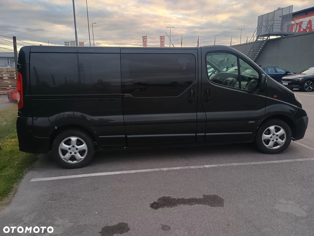 Opel Vivaro - 3