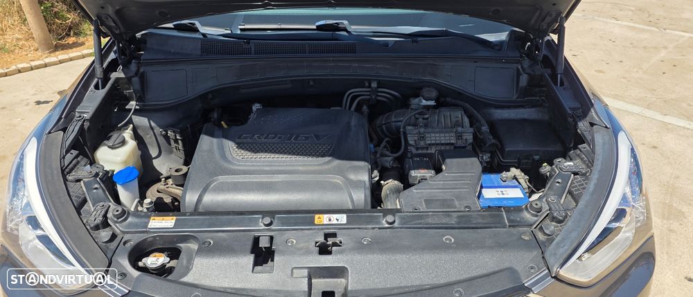 Hyundai Santa Fe 2.2 CRDi Comfort 7L - 35