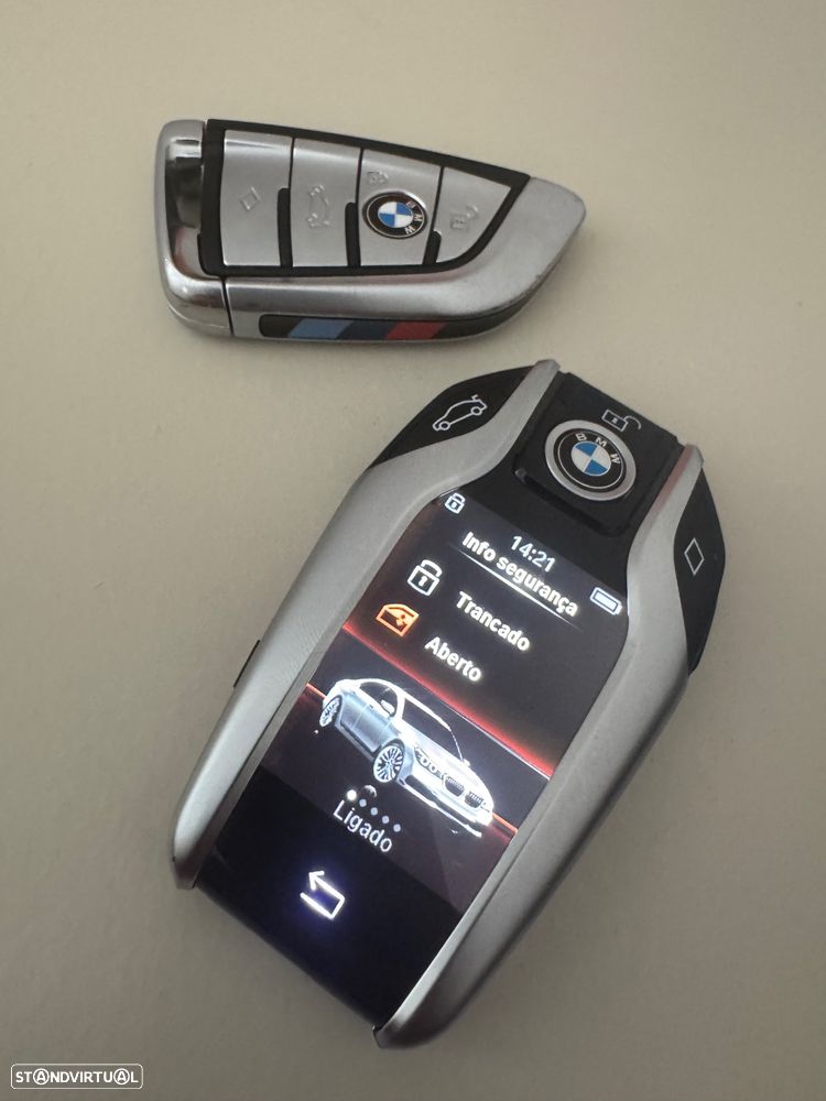 BMW 740 d xDrive Pack M - 14