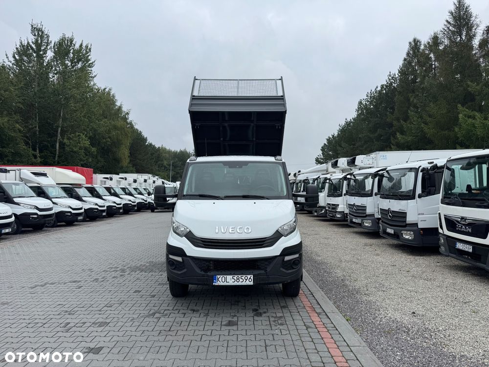 Iveco 70C17 DO 3,5 T 35C16,,35C17,,35C18,,50C15,,50C17,,50C18 KIPER WYWROT 3 STR 3,0 SILNIK HAK 3.5T - 3