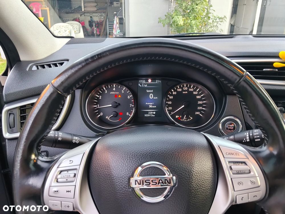 Nissan Qashqai - 24
