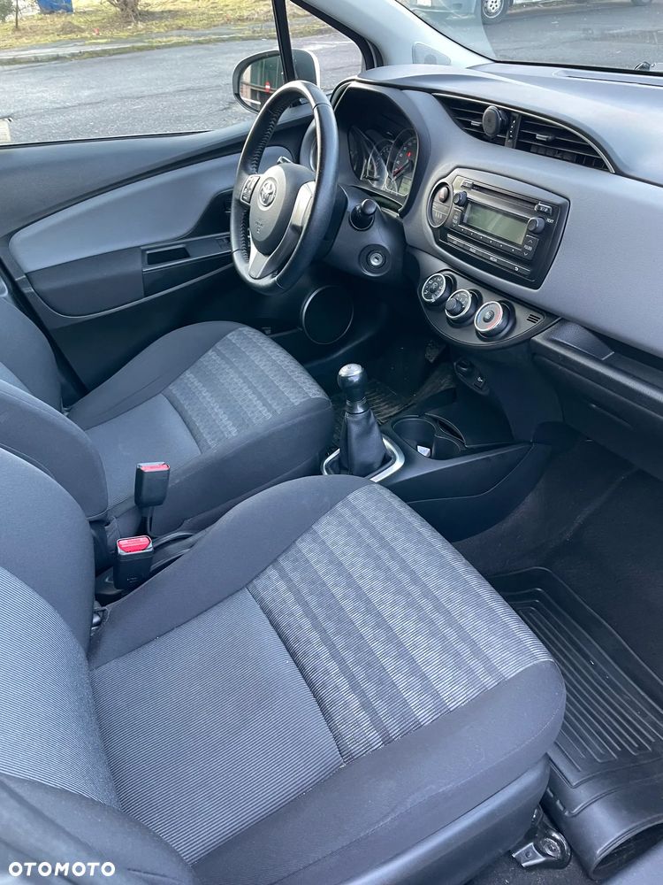 Toyota Yaris 1.0 Active - 8
