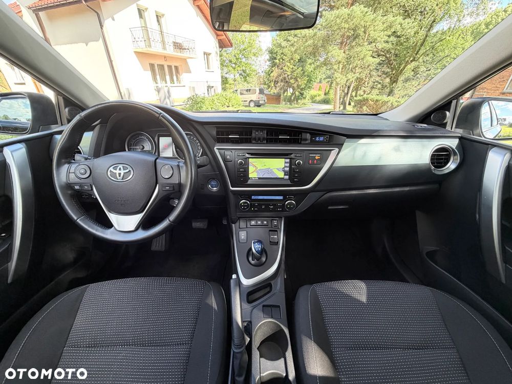 Toyota Auris - 18