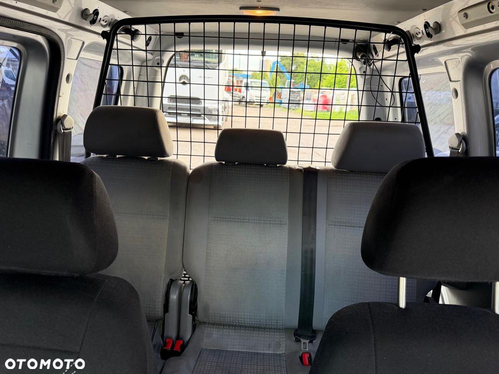 Volkswagen Caddy Life Mixt - 17