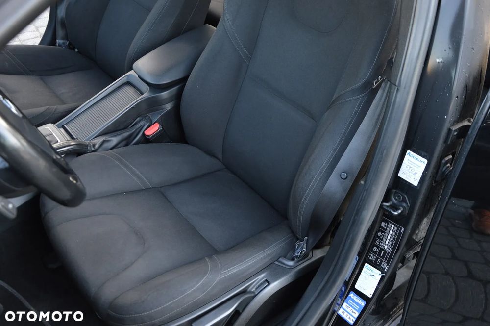 Volvo V40 Cross Country T4 AWD Geartronic Kinetic - 21