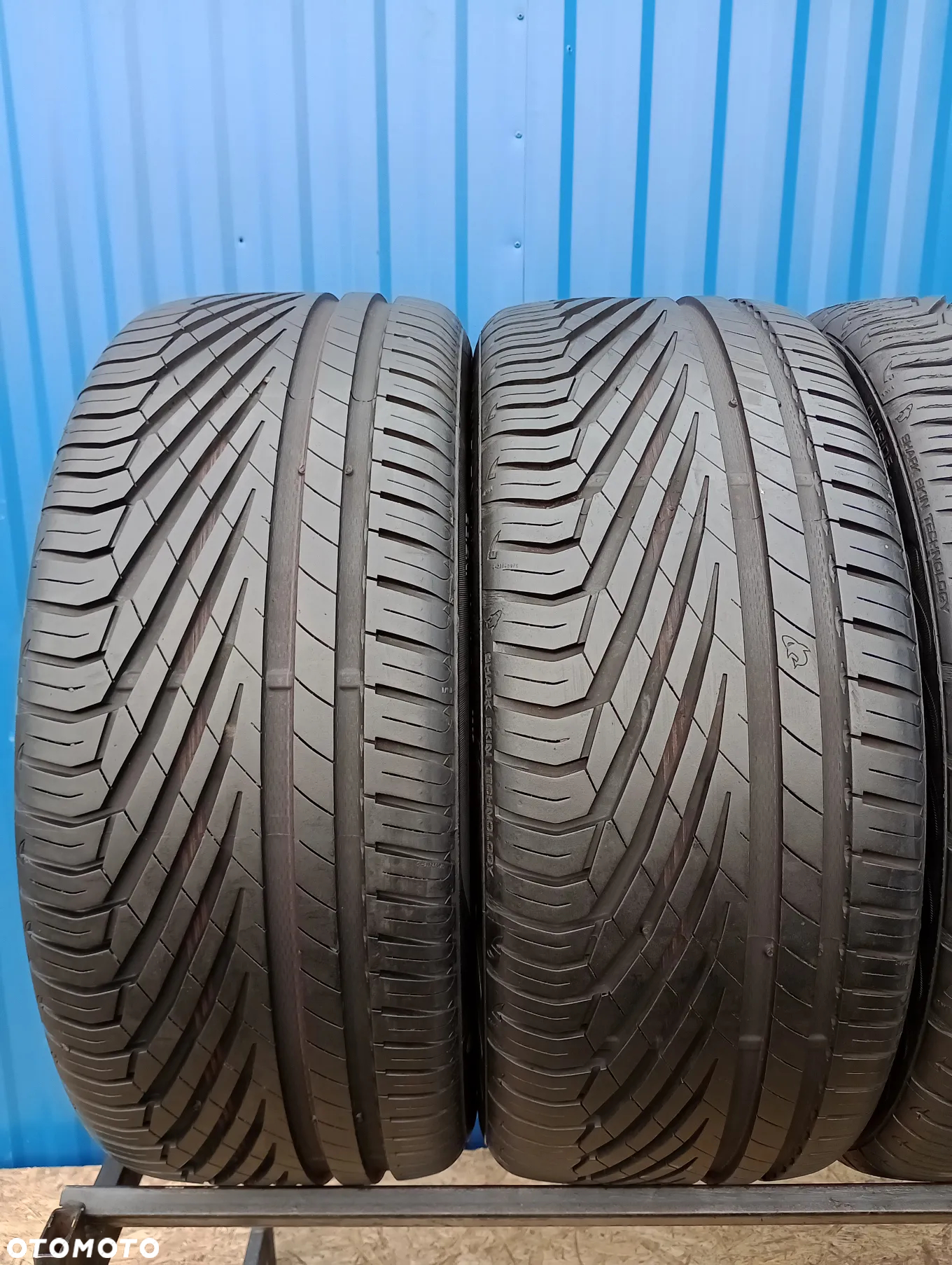 OPONY LETNIE 4x 245/45 R19 102Y UNIROYAL RAINSPORT 3 - 3