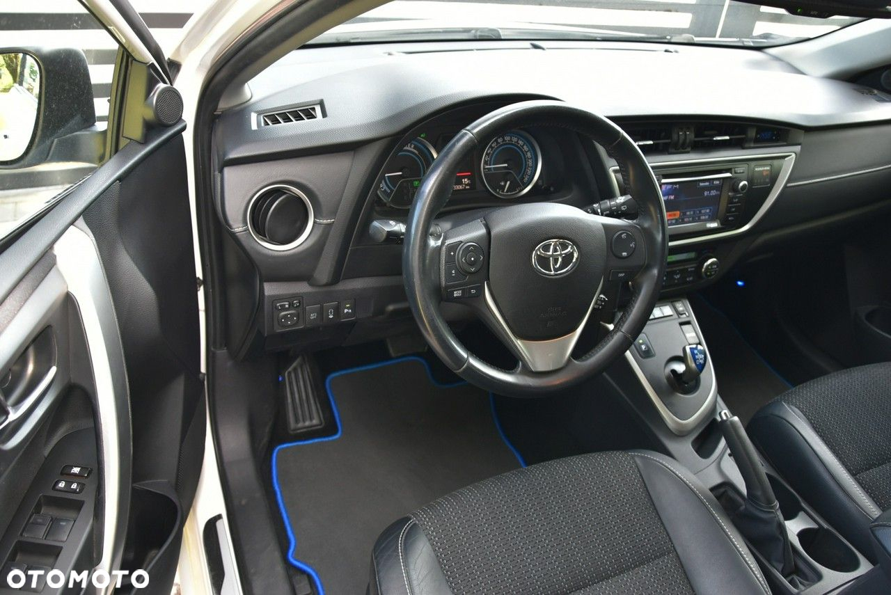 Toyota Auris 1.8 Hybrid Executive - 14