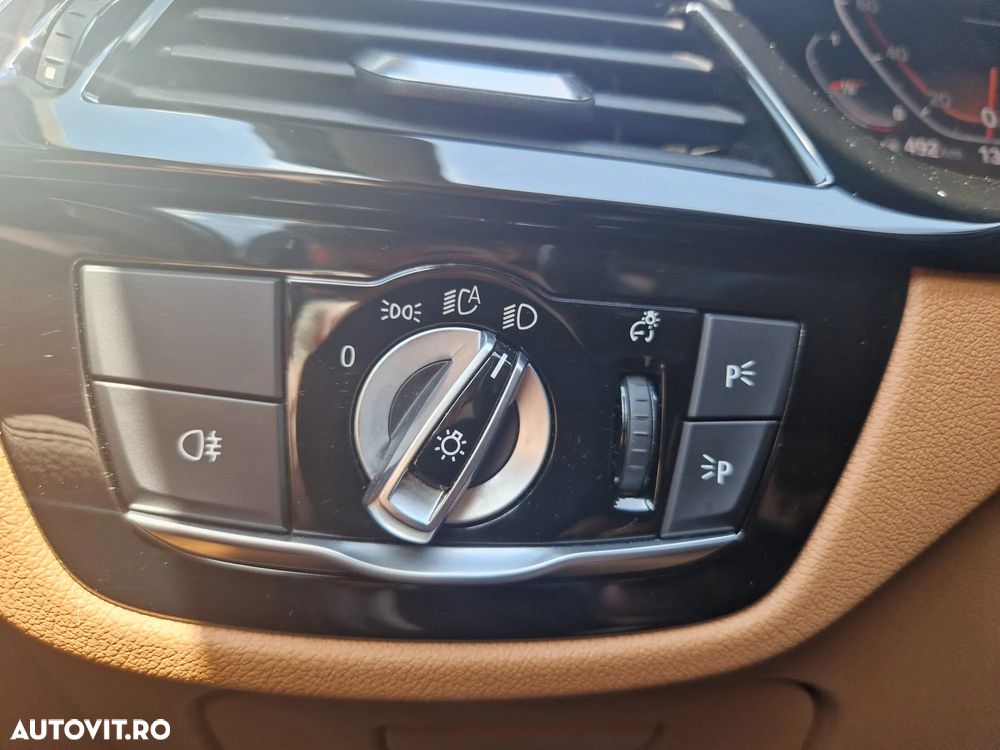 BMW Seria 5 520d AT MHEV - 22