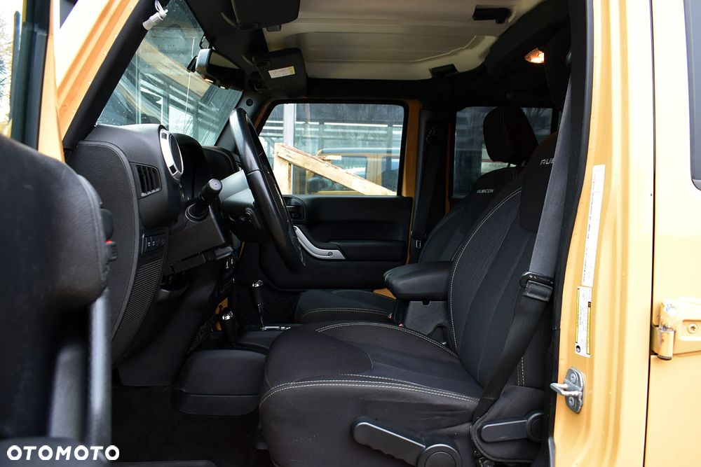 Jeep Wrangler 2.8 CRD Unlim Rubicon - 5