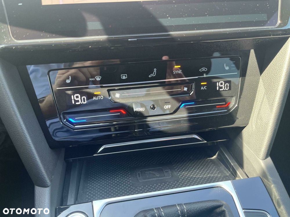 Volkswagen Arteon 2.0 TSI R-Line DSG - 22