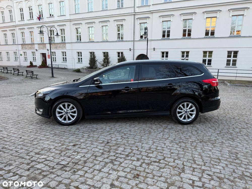 Ford Focus 1.0 EcoBoost Titanium Business - 35