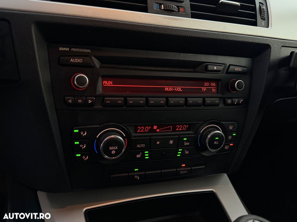 BMW Seria 3 320d M Sport Edition - 26