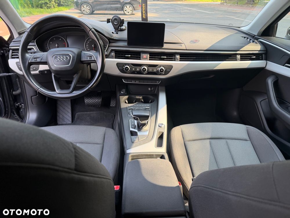 Audi A4 Limousine 2.0 TDI Sport S tronic - 36