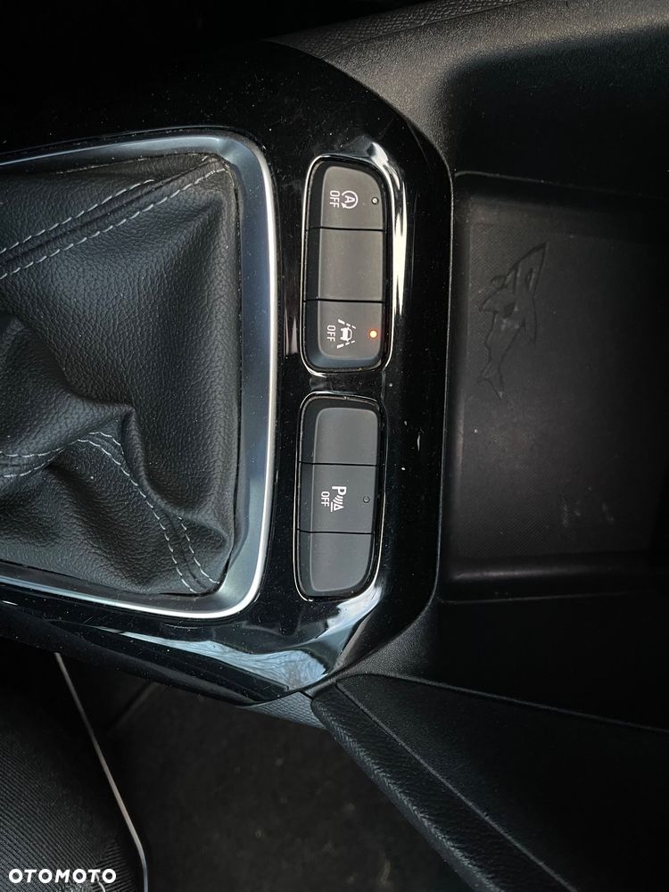 Opel Corsa 1.2 Start/Stop Elegance - 22