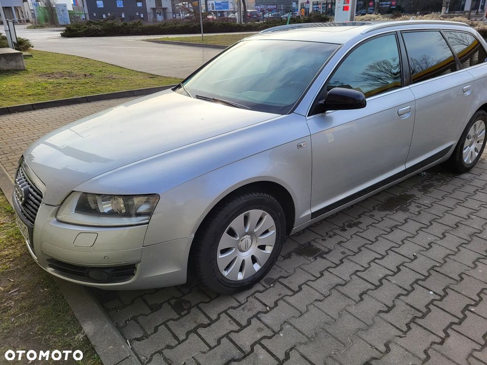 Audi A6 Avant - 1