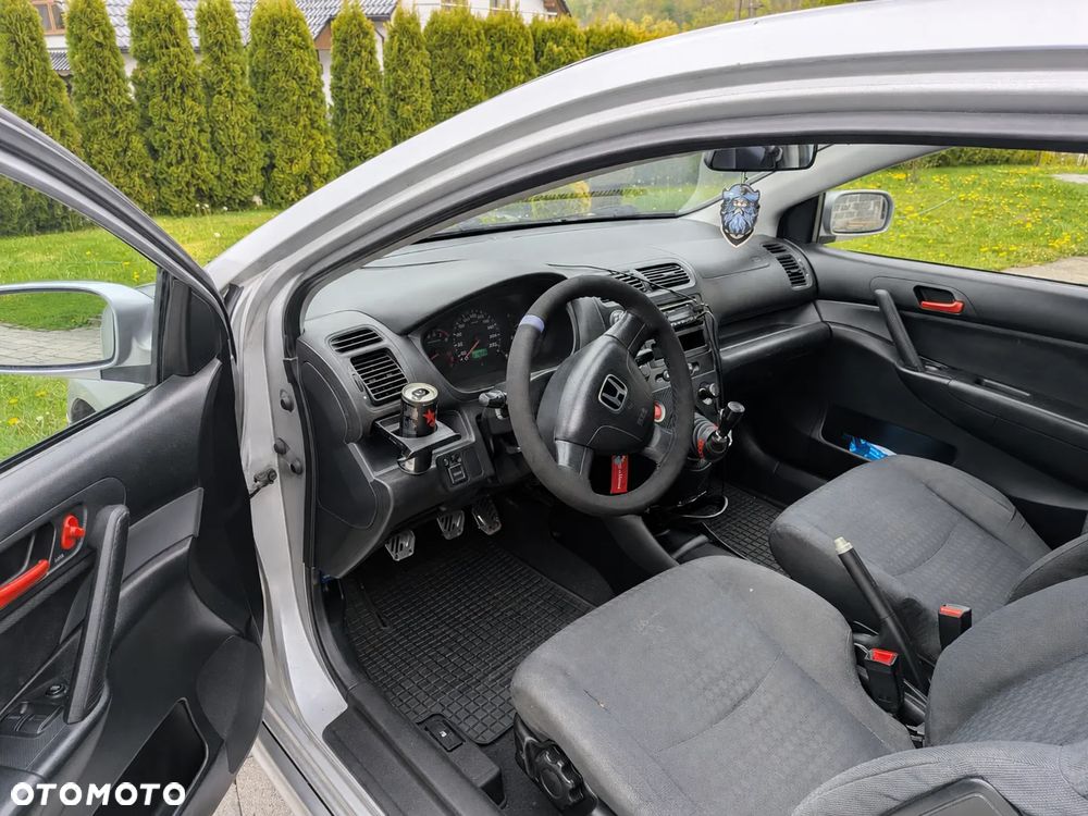 Honda Civic 1.6i ES - 10