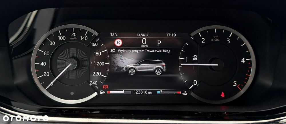 Land Rover Range Rover Evoque 2.0 D150 mHEV R-Dynamic HSE - 30