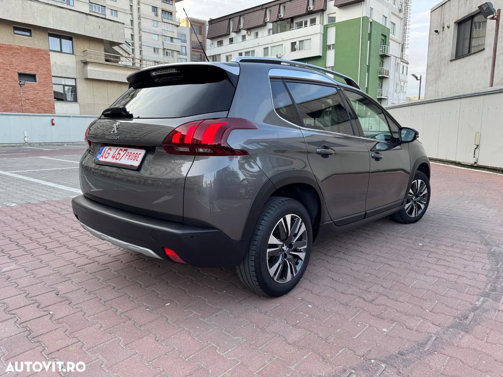 Peugeot 2008 PureTech 110 Stop&Start EAT6 Allure - 36