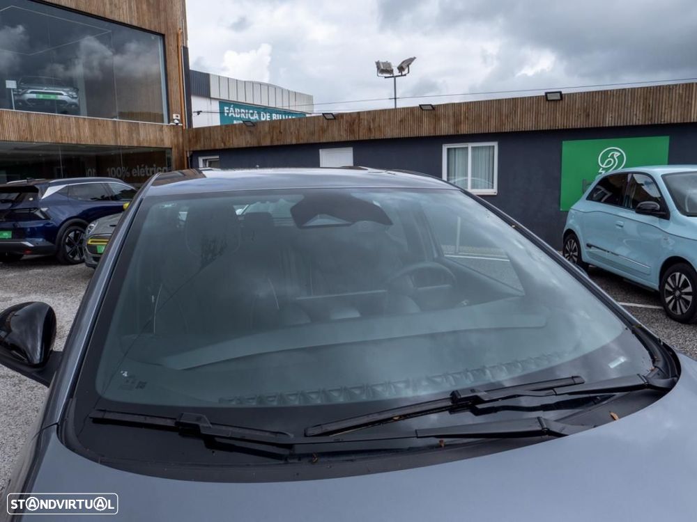 BYD Dolphin 60.4 kWh Comfort - 8