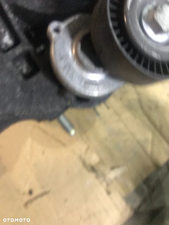 Pompa wspomagania AUDI GOLF 91128 z napinaczem - 4