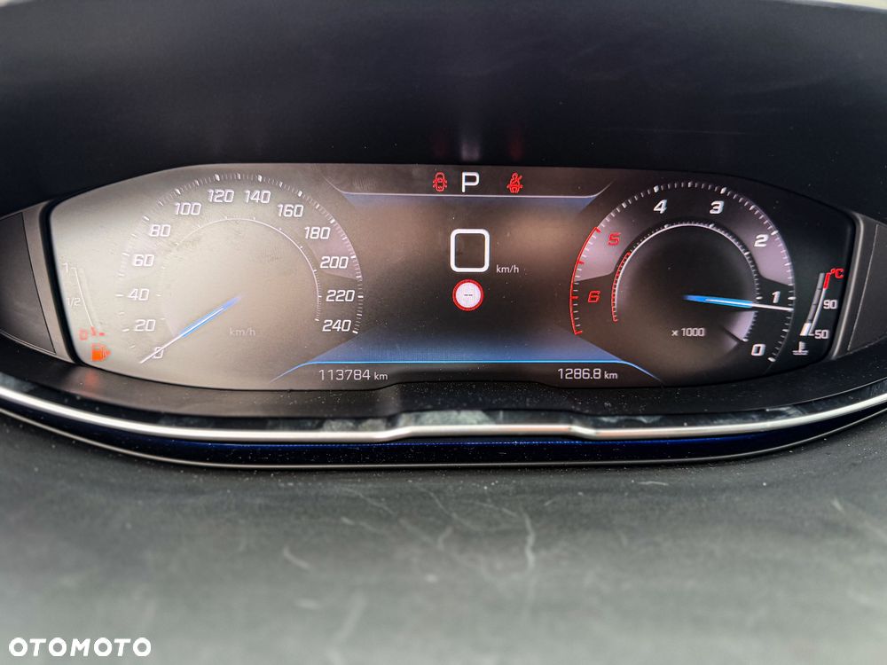 Peugeot 3008 BlueHDi 130 Stop & Start EAT8 Allure Business-Paket - 33
