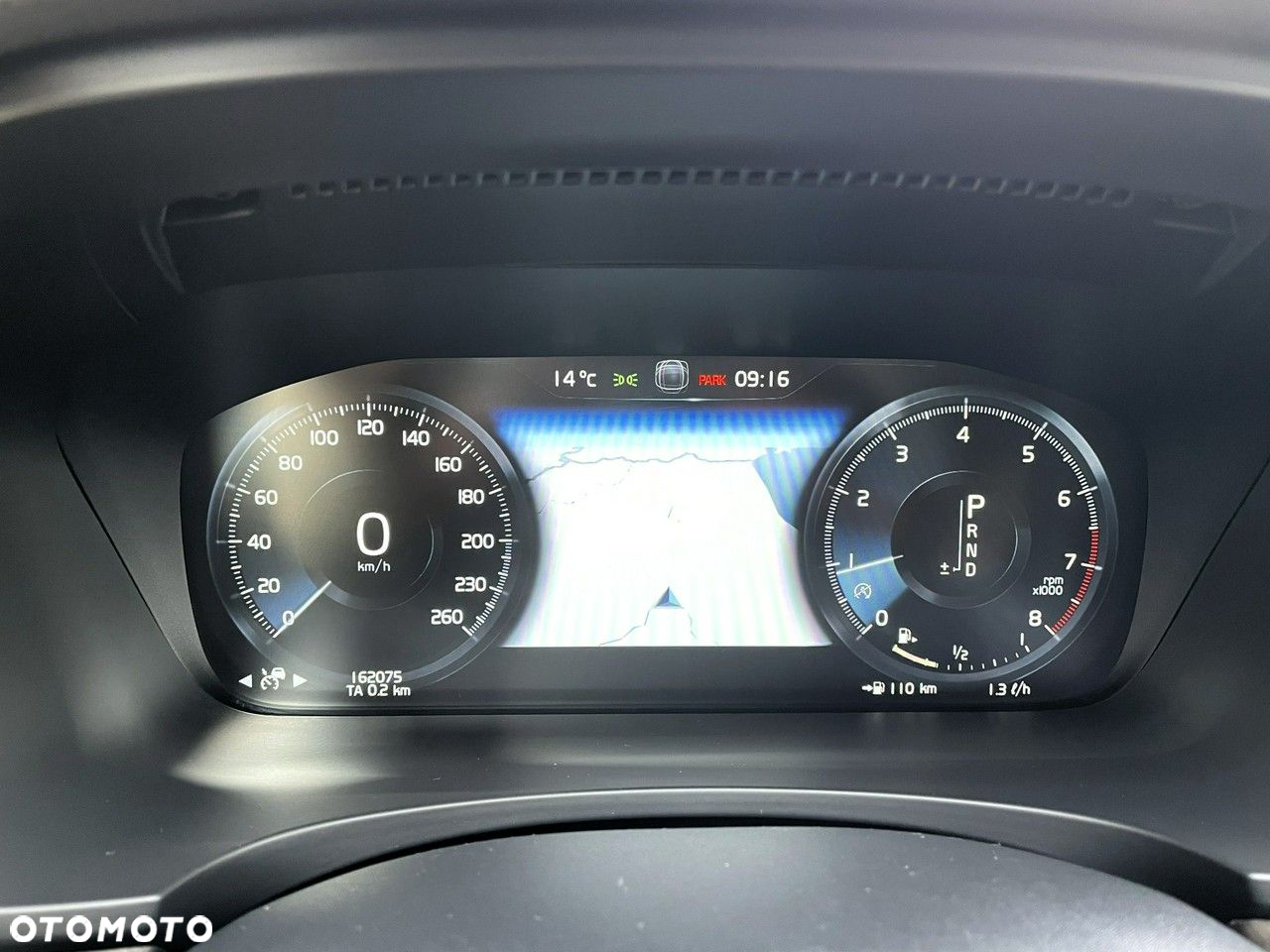 Volvo V90 Cross Country T6 AWD - 17
